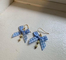 Load image into Gallery viewer, Bow Drop Earrings